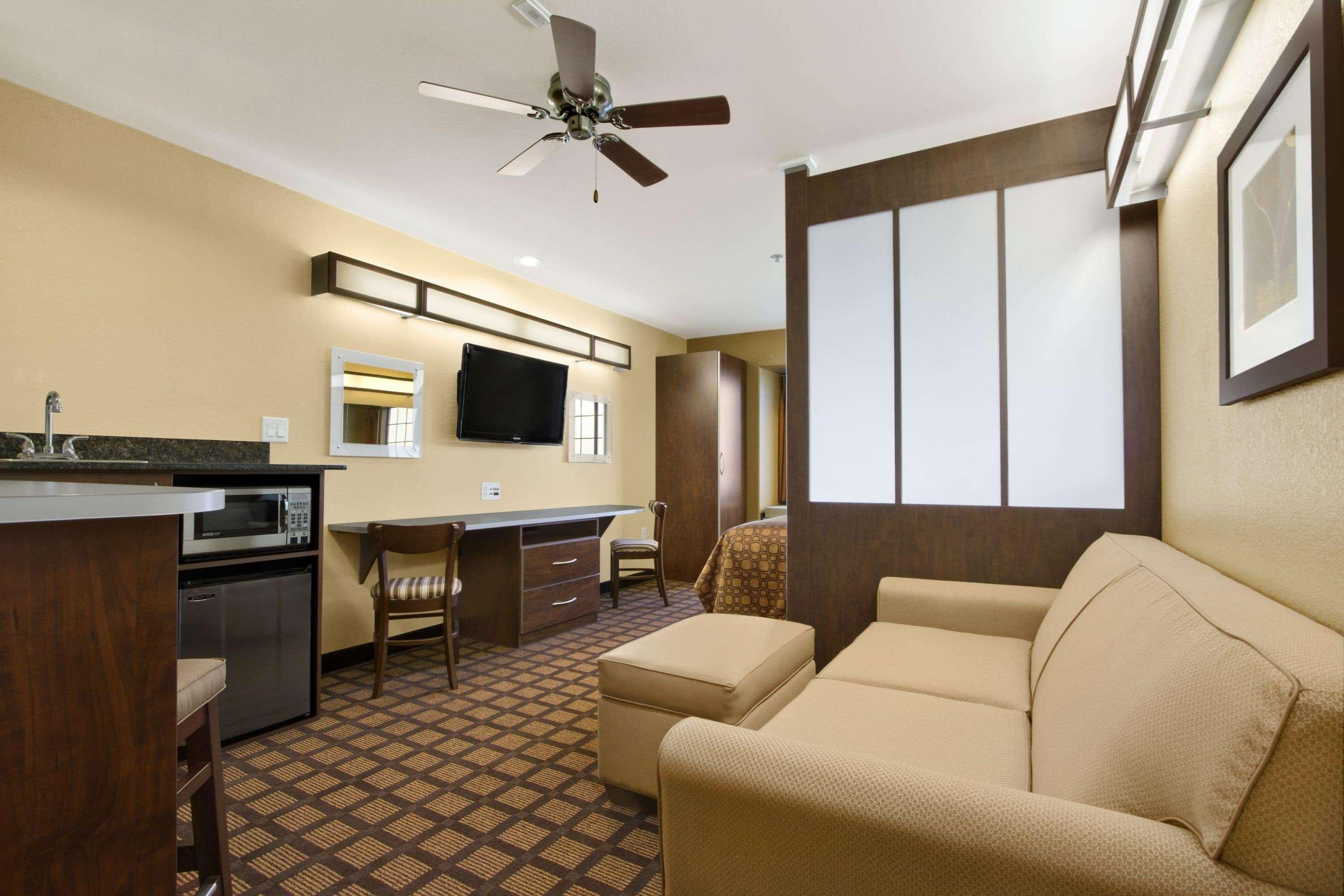 Microtel Inn & Suites By Wyndham Round Rock Buitenkant foto